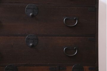 アンティーク家具　明治大正期　桑・桐材　渋い色味が趣溢れる衣装箪笥(チェスト、桐箪笥、桐たんす)