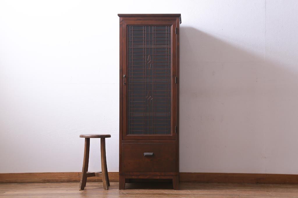 ラフジュ工房オリジナル　古建具リメイク　和モダンな雰囲気が趣きあふれる縦型収納棚(戸棚、キャビネット)