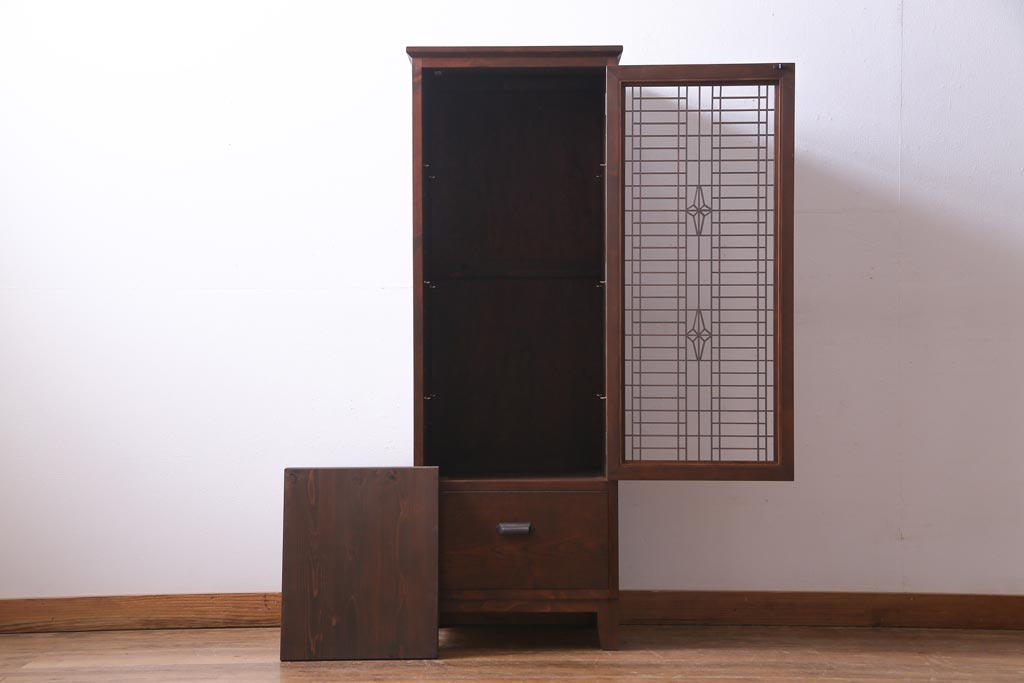 ラフジュ工房オリジナル　古建具リメイク　和モダンな雰囲気が趣きあふれる縦型収納棚(戸棚、キャビネット)