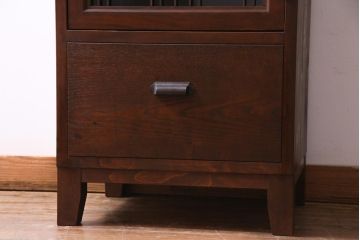 ラフジュ工房オリジナル　古建具リメイク　和モダンな雰囲気が趣きあふれる縦型収納棚(戸棚、キャビネット)