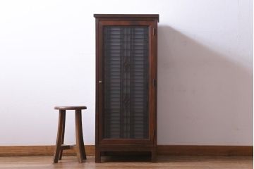 ラフジュ工房オリジナル　古建具リメイク　すりガラス入り　和モダンな雰囲気が趣きあふれる縦型収納棚(下駄箱、戸棚、キャビネット)