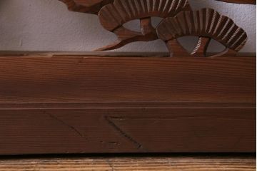 昭和初期　鶴と松　特大　吉祥モチーフが和の雰囲気盛り上げる欄間(明り取り、ガラス無し)