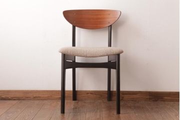 ヴィンテージ家具　北欧ビンテージ　あたたかく洗練された雰囲気のダイニングチェア(椅子)(2)