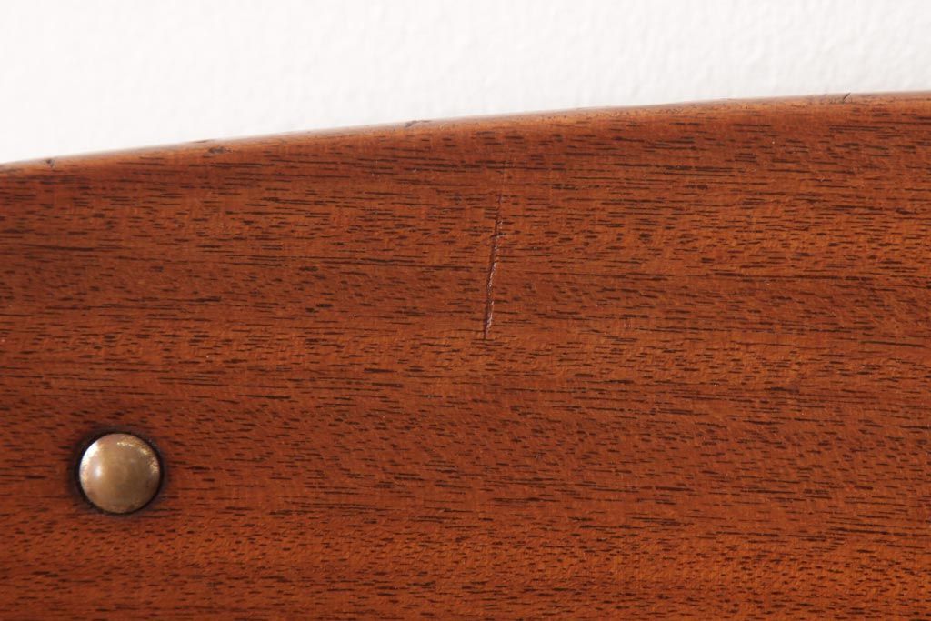 ヴィンテージ家具　北欧ビンテージ　あたたかく洗練された雰囲気のダイニングチェア(椅子)(2)