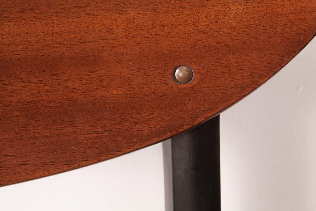 ヴィンテージ家具　北欧ビンテージ　あたたかく洗練された雰囲気のダイニングチェア(椅子)(3)