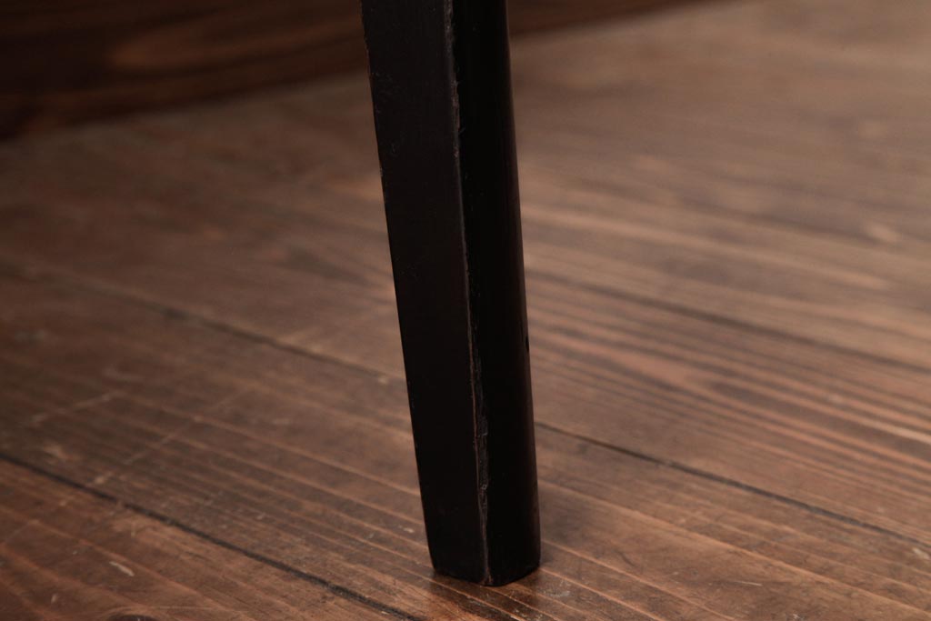 ヴィンテージ家具　北欧ビンテージ　あたたかく洗練された雰囲気のダイニングチェア(椅子)(3)