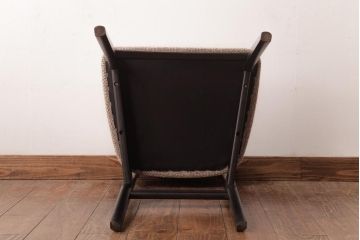 ヴィンテージ家具　北欧ビンテージ　あたたかく洗練された雰囲気のダイニングチェア(椅子)(3)