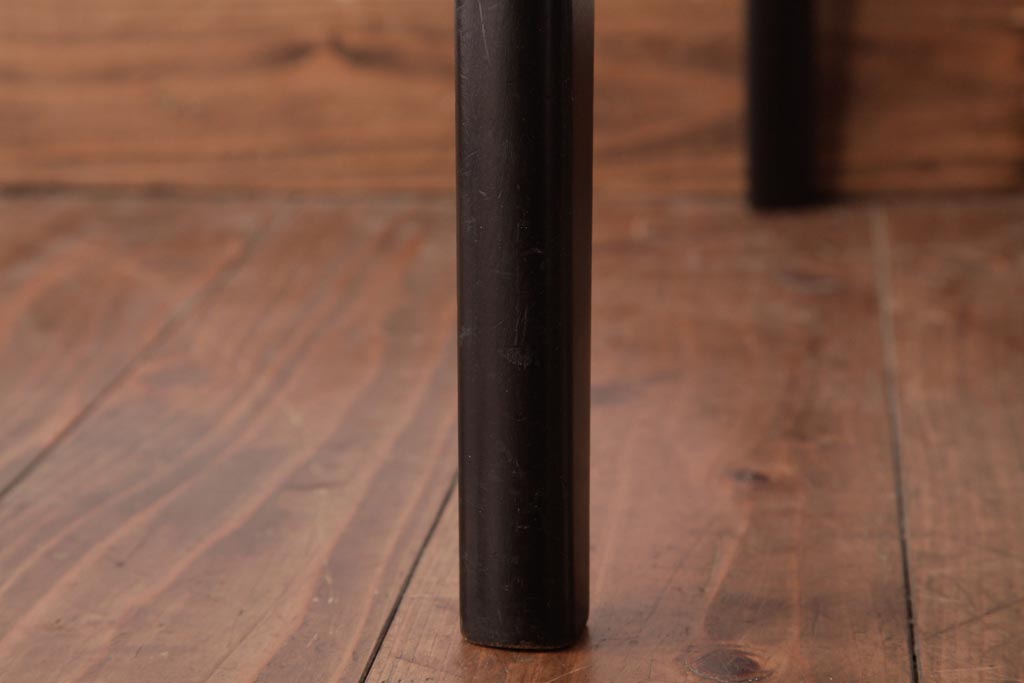 ヴィンテージ家具　北欧ビンテージ　あたたかく洗練された雰囲気のダイニングチェア(椅子)