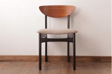 ヴィンテージ家具　北欧ビンテージ　ミッドセンチュリーなデザインのダイニングチェア(椅子)(1)
