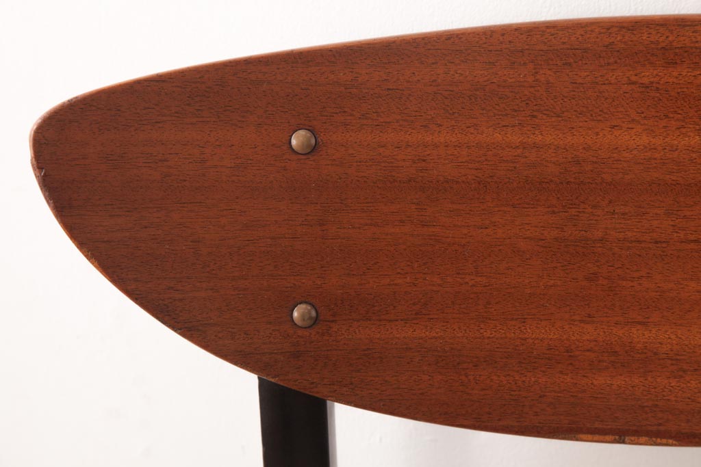 ヴィンテージ家具　北欧ビンテージ　ミッドセンチュリーなデザインのダイニングチェア(椅子)(1)