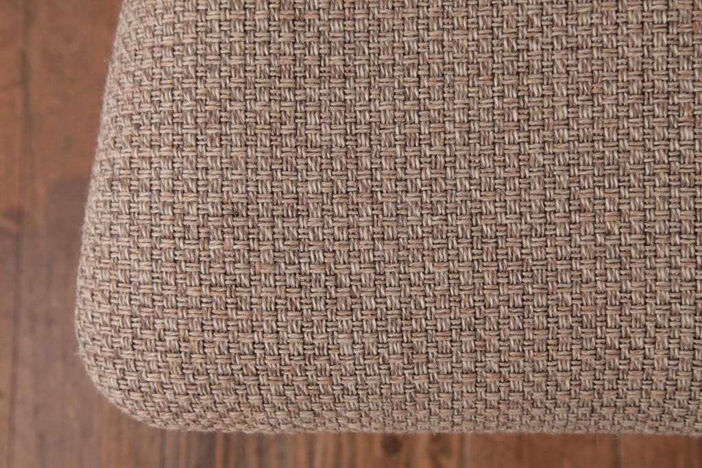 ヴィンテージ家具　北欧ビンテージ　ミッドセンチュリーなデザインのダイニングチェア(椅子)(1)