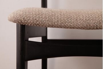 ヴィンテージ家具　北欧ビンテージ　ミッドセンチュリーなデザインのダイニングチェア(椅子)(1)