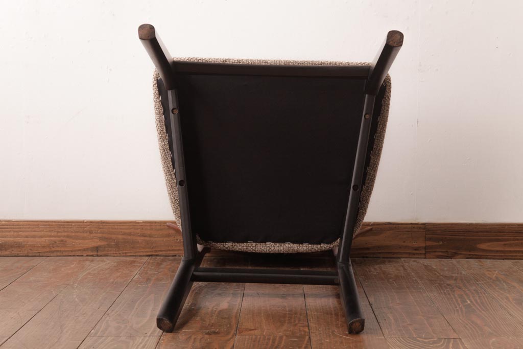 ヴィンテージ家具　北欧ビンテージ　ミッドセンチュリーなデザインのダイニングチェア(椅子)(1)