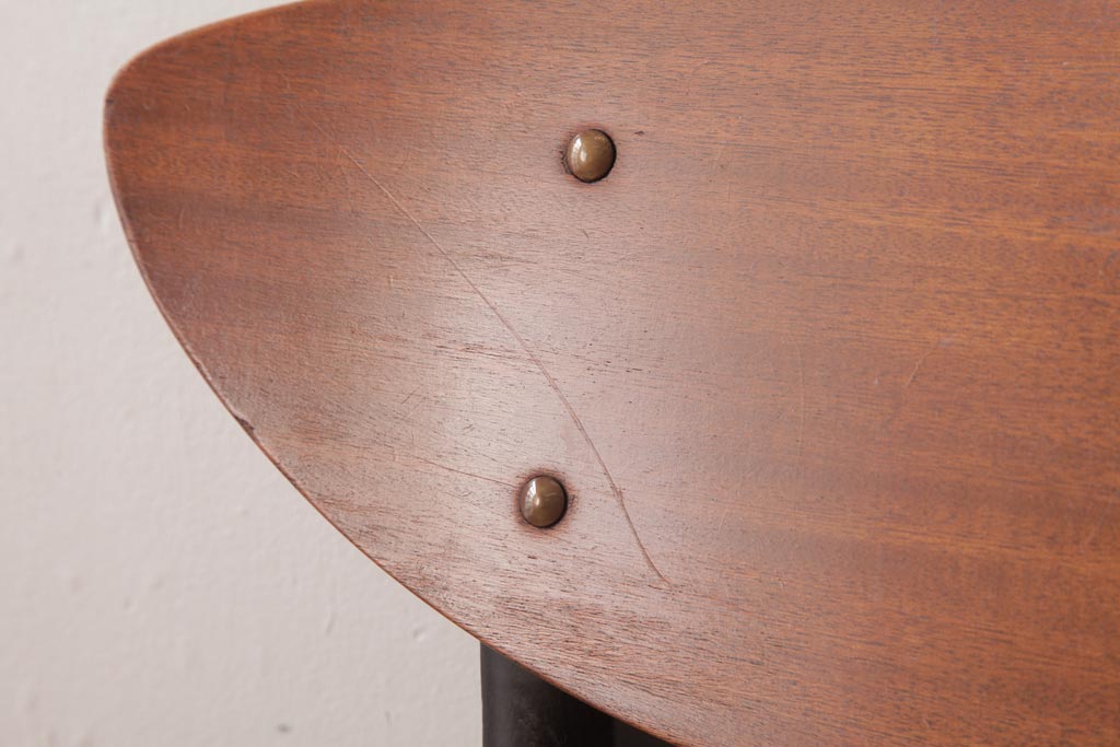 ヴィンテージ家具　北欧ビンテージ　ミッドセンチュリーなデザインのダイニングチェア(椅子)(2)