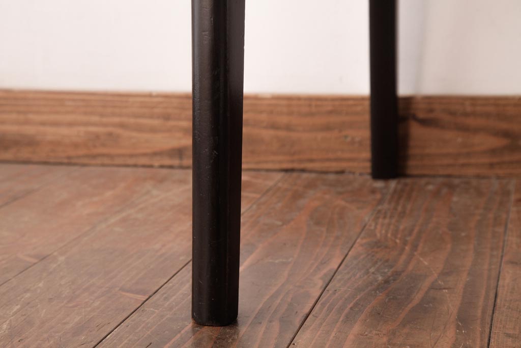 ヴィンテージ家具　北欧ビンテージ　ミッドセンチュリーなデザインのダイニングチェア(椅子)(2)