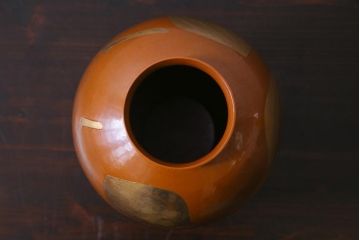 アンティーク雑貨　伝統工芸　鎚起銅器　玉川堂　共箱付き　葉文花瓶(花器)