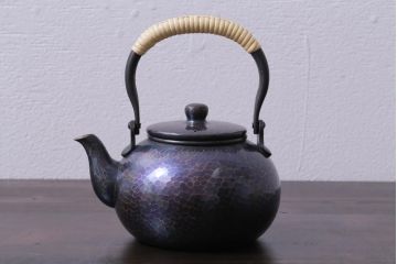 中古　清穂堂　紫金色が美しい鎚起銅器の急須(茶器)