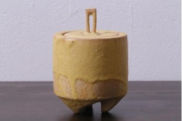 アンティーク雑貨　中古　林恭助作　共箱付き　黄瀬戸の香炉
