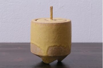アンティーク雑貨　中古　林恭助作　共箱付き　黄瀬戸の香炉