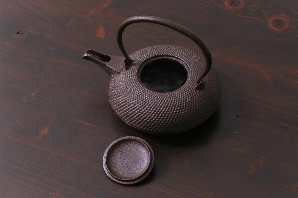 アンティーク雑貨　中古　佐藤浄清　共箱付き　霰地紋　銚子