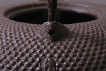 アンティーク雑貨　中古　佐藤浄清　共箱付き　霰地紋　銚子