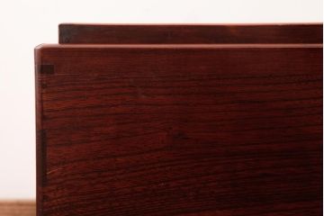アンティーク雑貨　和製アンティーク　ケヤキ材　シンプルながらも気品を感じる漆塗りの角火鉢(手あぶり、箱火鉢)(2)