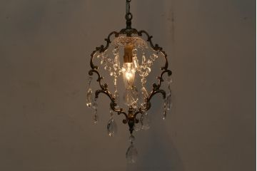 フランスビンテージ　小振りサイズが珍しいゴージャスなシャンデリア(ペンダントライト、天井照明、吊り下げ照明)