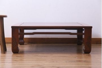 アンティーク家具　和製アンティーク　総ケヤキ材　落ち着いた和の雰囲気を醸し出す座卓(ローテーブル)(1)