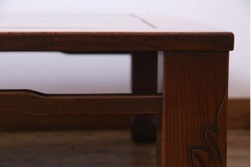 アンティーク家具　和製アンティーク　総ケヤキ材　落ち着いた和の雰囲気を醸し出す座卓(ローテーブル)(1)
