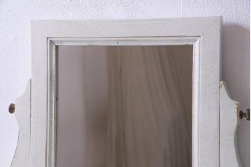 ペイント家具　フランスアンティーク　可憐な雰囲気を漂わせるドレッサー(ミラー、鏡)