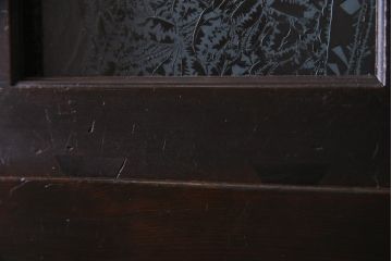 アンティーク家具　和製アンティーク　明治期　四尺　結霜ガラス入り　趣きあふれる重ね水屋箪笥(食器棚、収納棚)