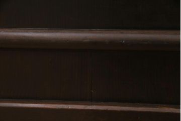 アンティーク家具　和製アンティーク　明治期　四尺　結霜ガラス入り　趣きあふれる重ね水屋箪笥(食器棚、収納棚)