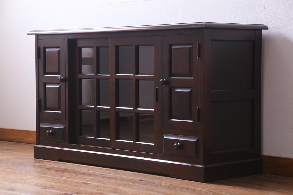 中古　北海道民芸家具　HM135　凛とした雰囲気漂うサイドボード(リビングボード、キャビネット、収納棚)