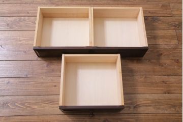 当店リメイク家具　北海道民芸家具　天板樺無垢材　シックで使いやすいサイドボード(食器棚、収納棚)