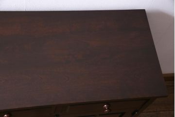 当店リメイク家具　北海道民芸家具　天板樺無垢材　シックで使いやすいサイドボード(食器棚、収納棚)
