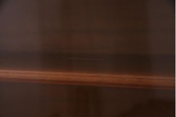 ヴィンテージ家具　ジャパンビンテージ　チーク材　北欧スタイルと和風が融合した珍しいデザインの食器棚(収納棚、飾り棚、カップボード)