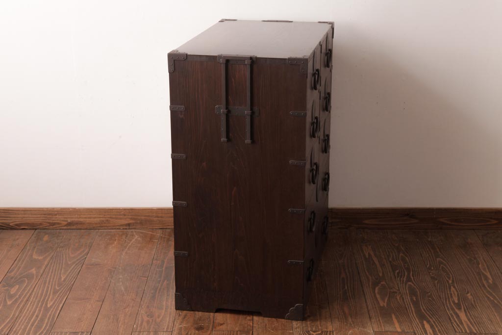 アンティーク家具　明治大正期　ヒノキ材・桐材　しっとりとした木肌が上品な雰囲気漂う時代箪笥(引き出し、チェスト、桐箪笥、桐たんす)