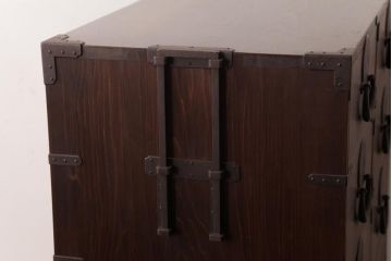 アンティーク家具　明治大正期　ヒノキ材・桐材　しっとりとした木肌が上品な雰囲気漂う時代箪笥(引き出し、チェスト、桐箪笥、桐たんす)