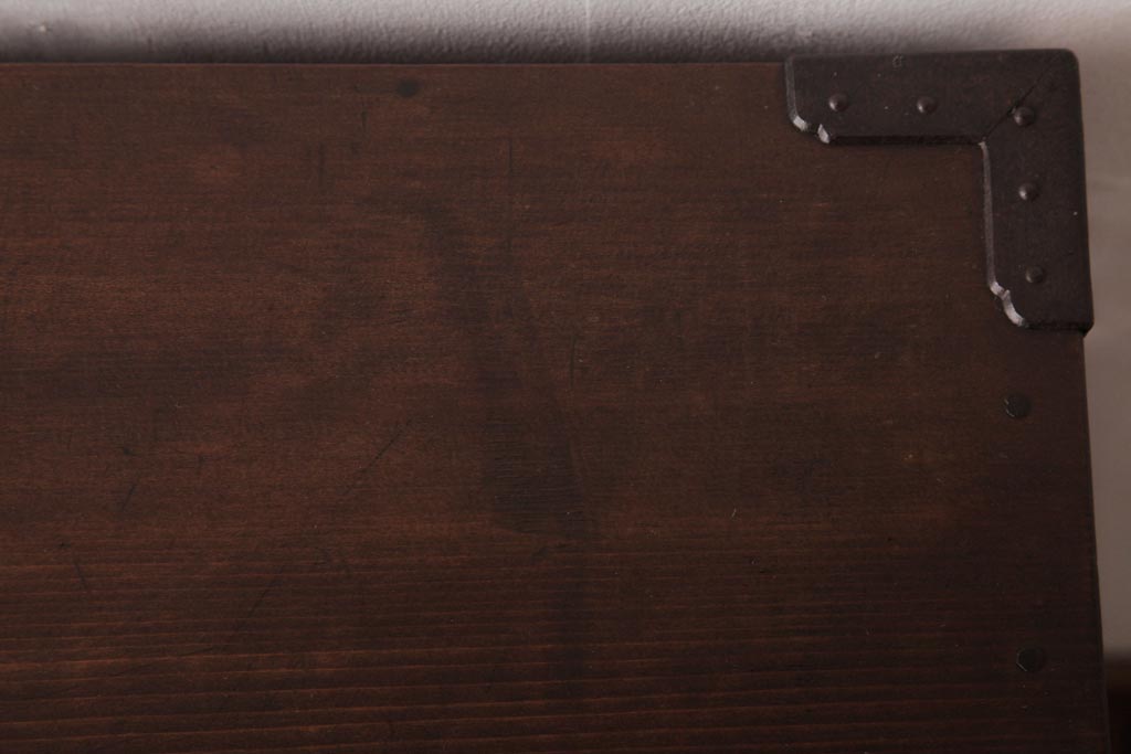 アンティーク家具　明治大正期　ヒノキ材・桐材　しっとりとした木肌が上品な雰囲気漂う時代箪笥(引き出し、チェスト、桐箪笥、桐たんす)