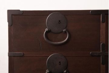 アンティーク家具　明治大正期　ヒノキ材・桐材　しっとりとした木肌が上品な雰囲気漂う時代箪笥(引き出し、チェスト、桐箪笥、桐たんす)