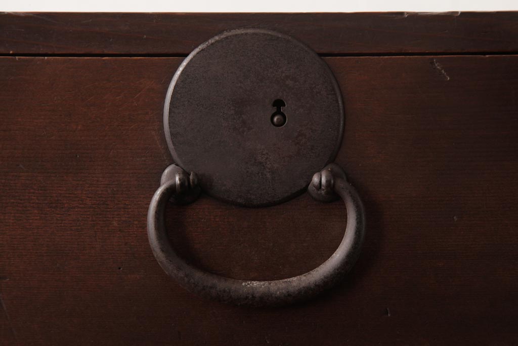 アンティーク家具　明治大正期　ヒノキ材・桐材　しっとりとした木肌が上品な雰囲気漂う時代箪笥(引き出し、チェスト、桐箪笥、桐たんす)