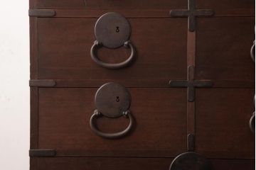 アンティーク家具　明治大正期　ヒノキ材・桐材　しっとりとした木肌が上品な雰囲気漂う時代箪笥(引き出し、チェスト、桐箪笥、桐たんす)