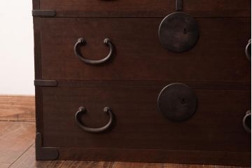 アンティーク家具　明治大正期　ヒノキ材・桐材　しっとりとした木肌が上品な雰囲気漂う時代箪笥(引き出し、チェスト、桐箪笥、桐たんす)