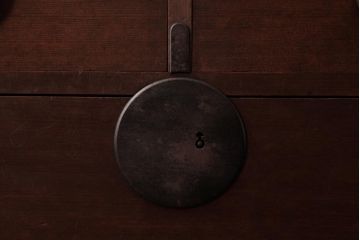 アンティーク家具　明治大正期　ヒノキ材・桐材　しっとりとした木肌が上品な雰囲気漂う時代箪笥(引き出し、チェスト、桐箪笥、桐たんす)