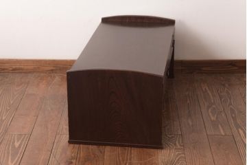 アンティーク家具　明治大正期　総ケヤキ材　重厚な質感と味のある杢目が魅力の文机(ローテーブル)