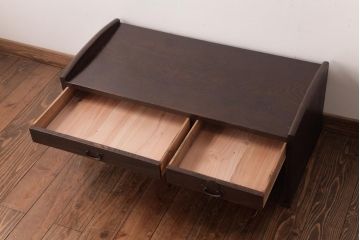 アンティーク家具　明治大正期　総ケヤキ材　重厚な質感と味のある杢目が魅力の文机(ローテーブル)
