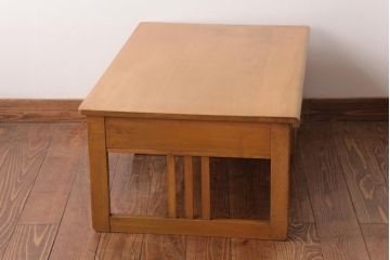 レトロ家具　昭和レトロ　木の温もり溢れる栓材製の片袖机(文机、ローテーブル)