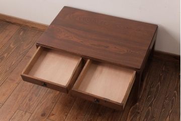 アンティーク家具　和製アンティーク　栓材　透かしや木目が目を引く文机(ローテーブル)