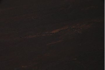 アンティーク家具　古民具　総桐材　脚付き　存在感抜群の金具が立派なリメイク箪笥ローボード(リビングボード、衣装箪笥、桐箪笥、桐たんす)