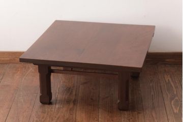 アンティーク家具　和製アンティーク　明治期　木の味わい豊かな作りが魅力的なローテーブル(座卓、センターテーブル)